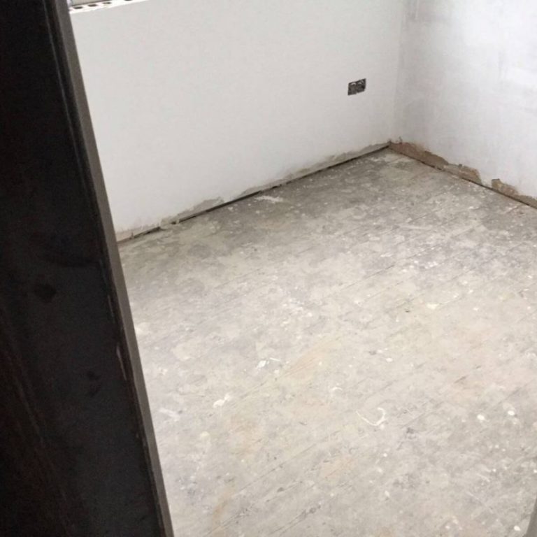 Pine Foor Sanded Goole