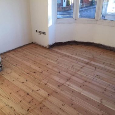 Pine Foor Sanded Goole