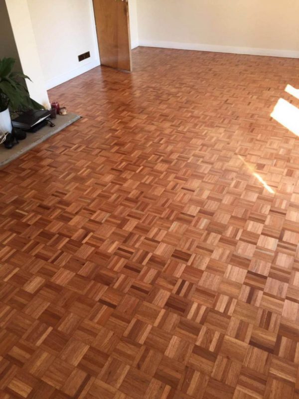 Finger Parquet Floor