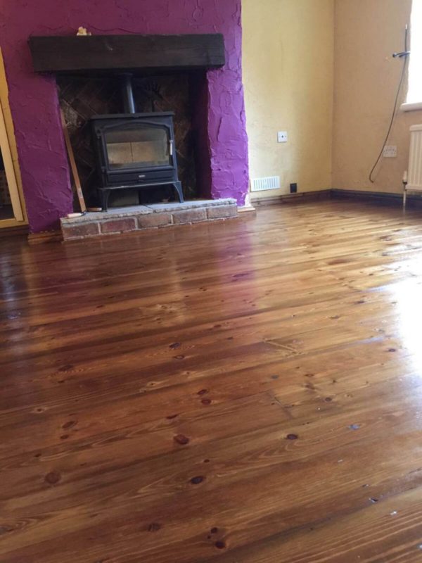 Pontefract Reclaimed Pine Floor
